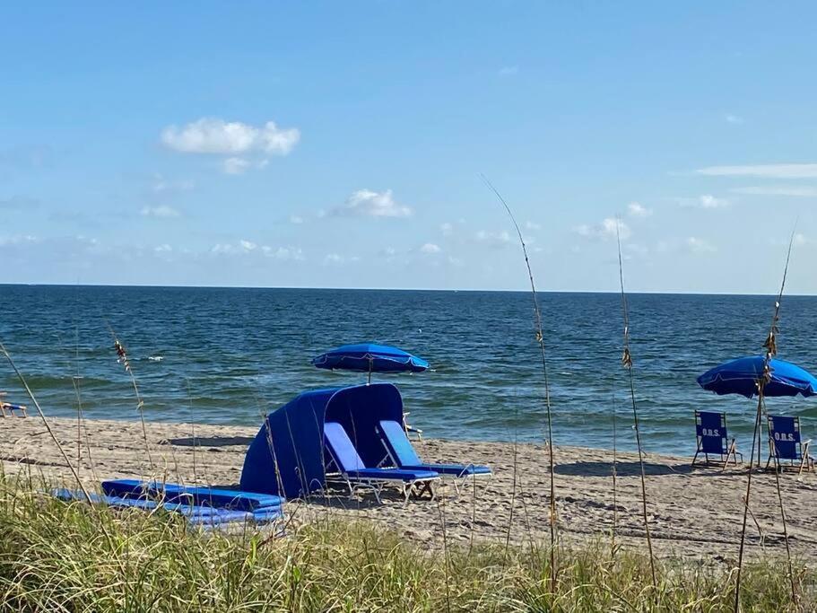 Spacious Home Near Downtown & The Beach Делрей Бийч Екстериор снимка